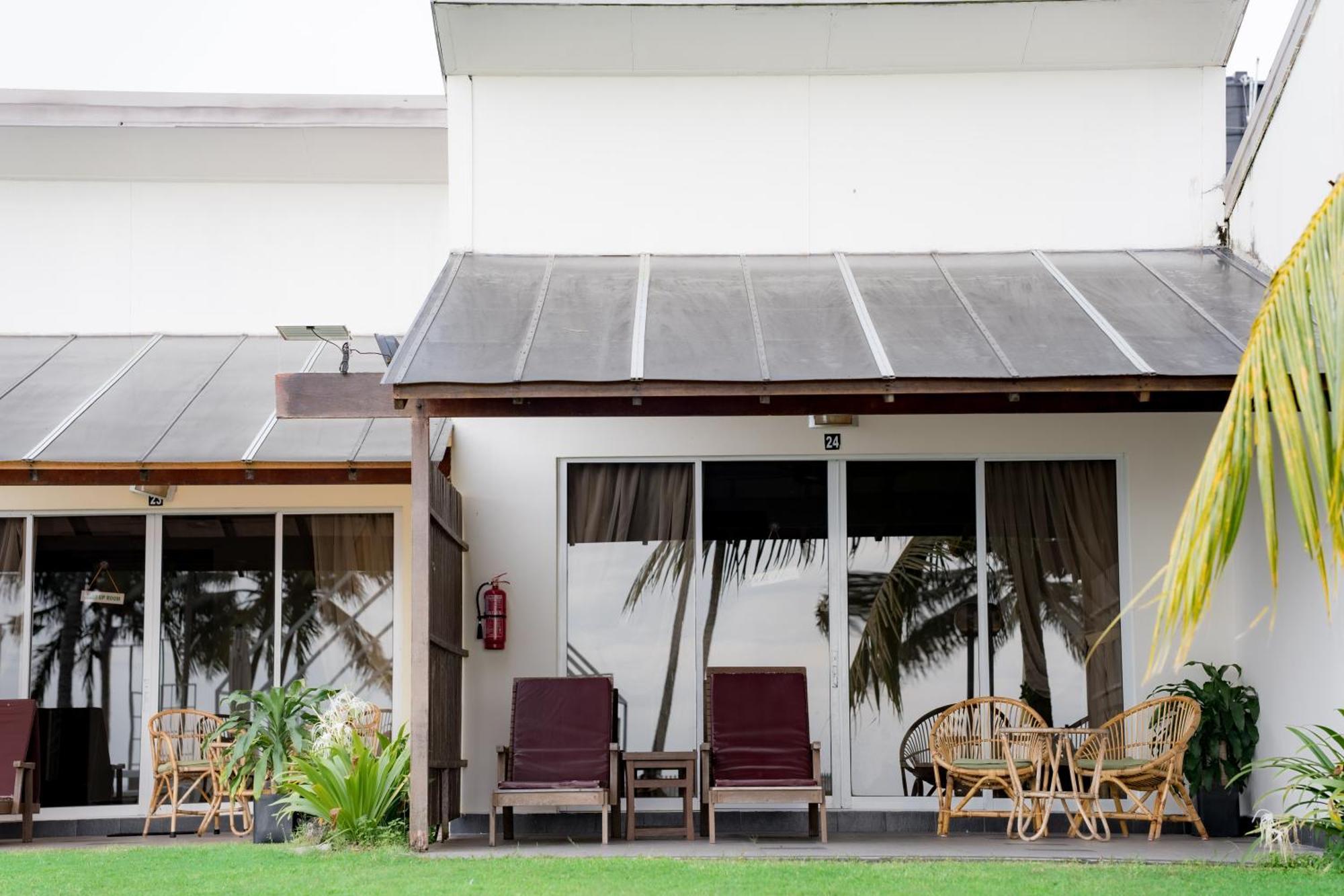 Langkah Syabas Beach Resort Kinarut Esterno foto
